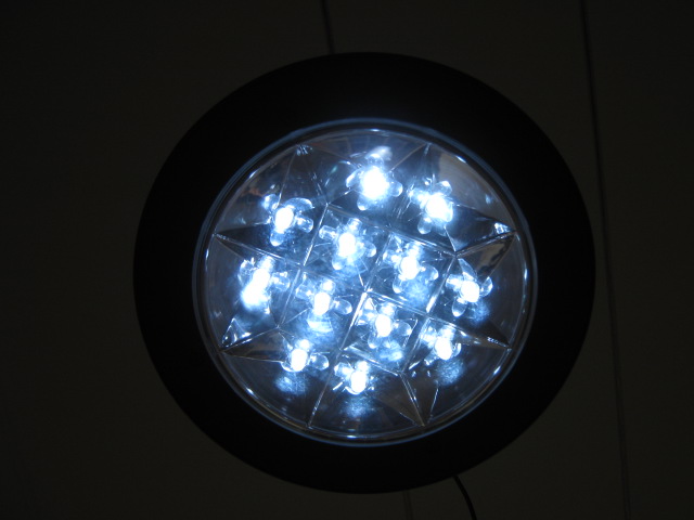 Satelite lamp in action